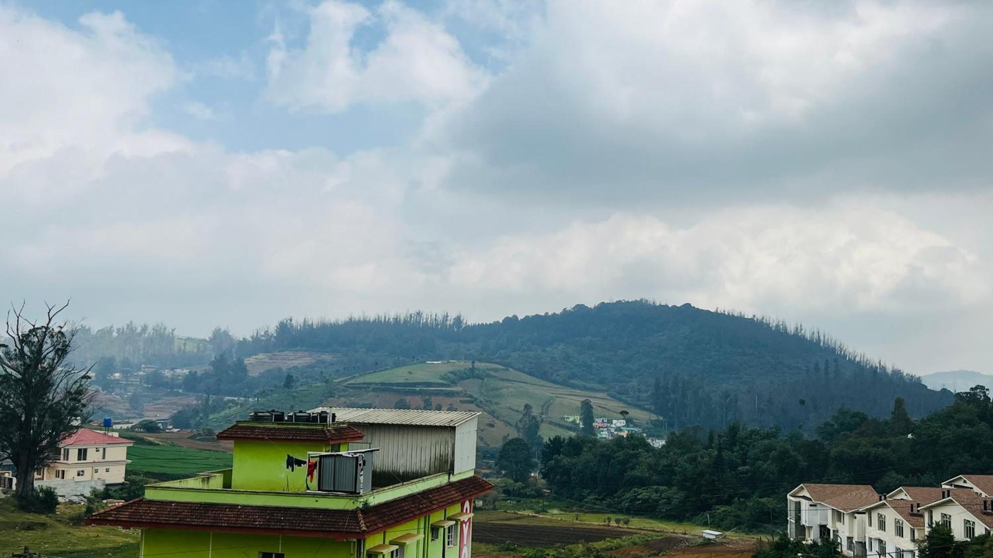 Hidden Doors Apartment Ooty Bagian luar foto